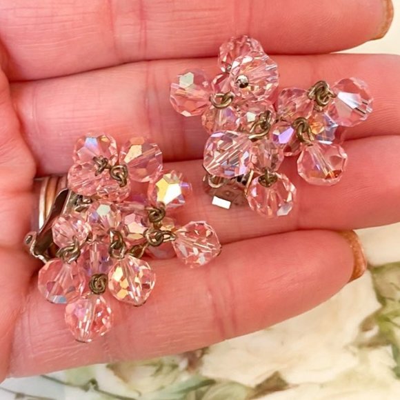Vintage LAGUNA Pink Crystal Clip Cluster Earring - Picture 7 of 7